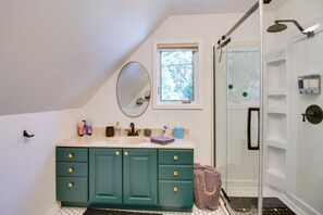 Maison (4 Bedrooms) | Salle de bain | Douche