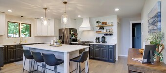 Lakefront Sunburg Vacation Rental w/ Boat Dock!