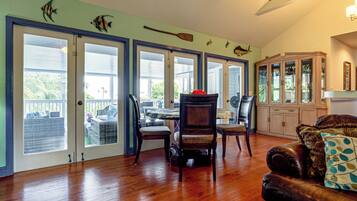 House (4 Bedrooms) | Bahagian dalam