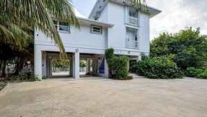 منزل (4 Bedrooms) | المنشأة من الداخل
