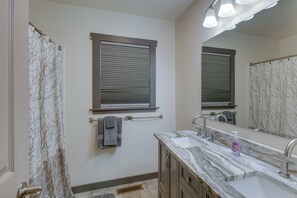 Hus (3 Bedrooms) | Bad