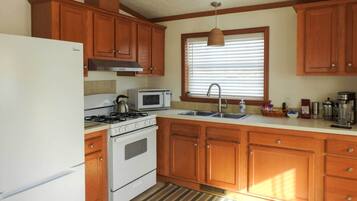 House (2 Bedrooms) | Bahagian dalam