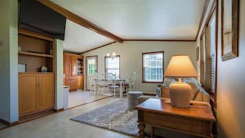 House (2 Bedrooms) | Front of property