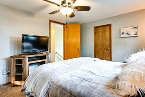Casa (2 Bedrooms) | 2 dormitorios, escritorio, espacio para trabajar con un portátil