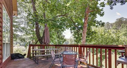 Double Springs Cabin Stay w/ Deck + Shared Dock!