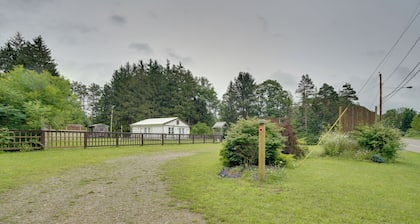 Pet-friendly Caneadea Retreat With Deck!