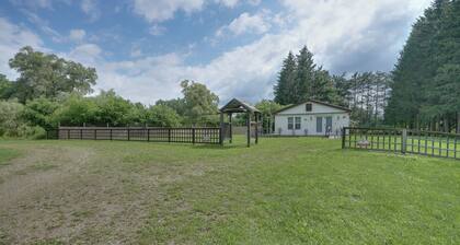 Pet-friendly Caneadea Retreat With Deck!