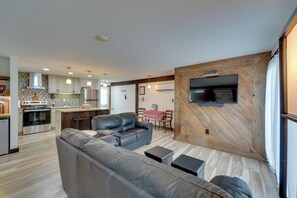 Apartment (0 Bedroom) | Interior