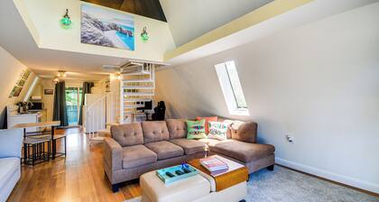 Charming Grayland Getaway: Walk to the Beach!