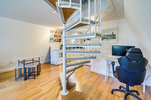 Interior - Charming Grayland Getaway: Walk to the Beach! (Grayland)