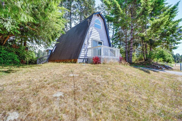 Apartment (0 Bedroom) | Front of property - Charming Grayland Getaway: Walk to the Beach! (Grayland)