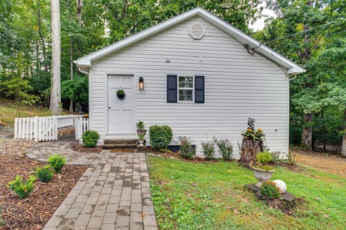 Idyllic Cave Spring Studio w/ Patio & Fire Pit!