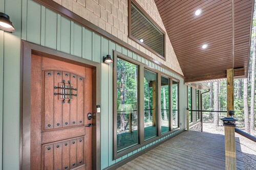 Big Cedar Vacation Rental w/ Deck & Hot Tub!