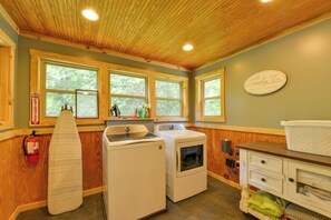 Cottage (3 Bedrooms) | Intérieur