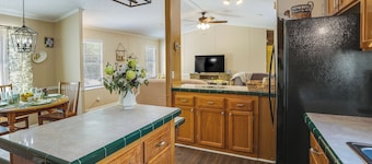 Secluded Rural Home in Normangee!