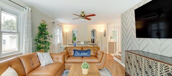 Pennington Home w/ Deck ~ 9 Mi to Princeton!