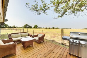 House (2 Bedrooms) | Front of property