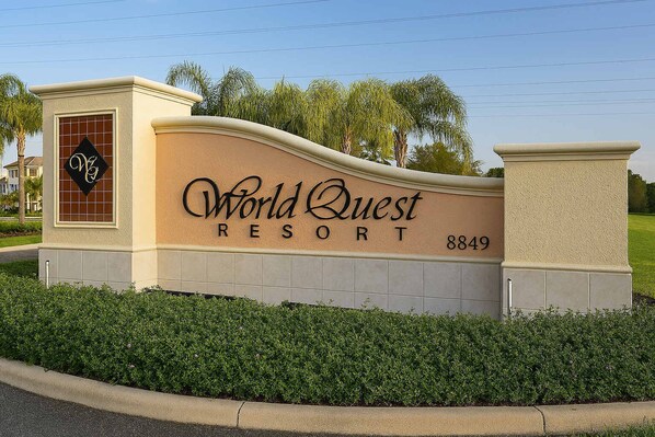 Property grounds - Charming Condo near Convention Center: Save w/No Resort Fees! Condo Rental Only! (Orlando)