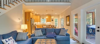 Lovely Kerr Lake House w/ Private Dock!