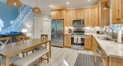 Lovely Kerr Lake House w/ Private Dock!