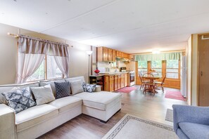 Casa (2 Bedrooms) | Interior