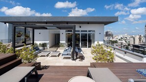 Outdoor dining - Downtown*Cozy*1br* POOL* 50MB| Yellowkey (Santo Domingo)