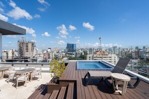 Pool - 🏙DOWNTOWN*✨COZY✨*1BR* 🩳POOL* 50MB| 5⭐️YELLOWKEY} (Santo Domingo)