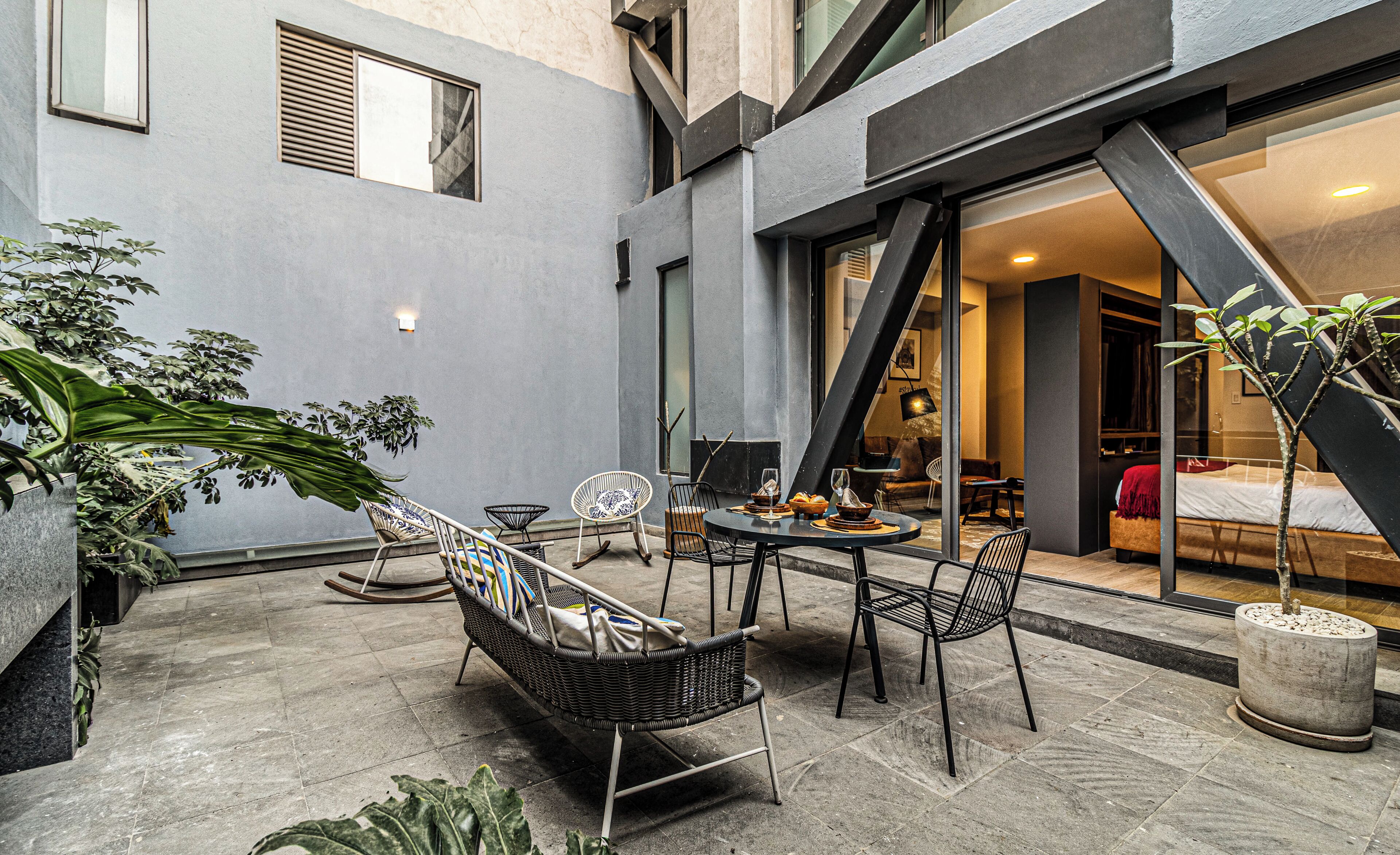 Terrace/patio