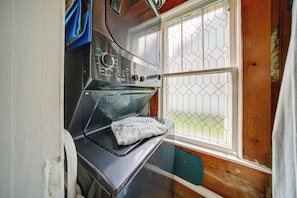 Cottage (3 Bedrooms) | Interior