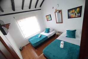 1 bedroom, iron/ironing board, free WiFi