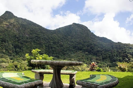 施設の敷地. Quiet 1 bedroom house with air conditioning in the charming San Carlos District
