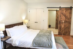 2 chambres, fer et planche à repasser, Wi-Fi, literie fournie