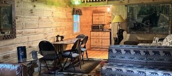 Bear Lodge-Cozy Cabin on 30 acres within minutes of Notre Dame !