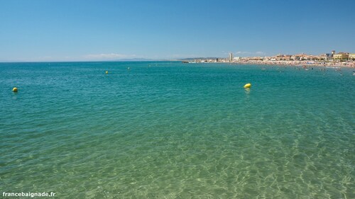 La Joliette, Maison Mitoyenne à 100 m de la Plage