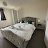 Beautiful 3-bed Apartment in Swansea