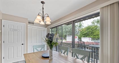 Fairway Townhouse: Breathtaking views at Lake Lure