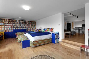 1 camera, Wi-Fi gratuito, lenzuola
