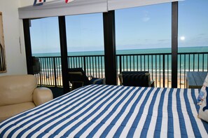 2 室のベッドルーム、アイロン / アイロン台、WiFi、ベッドシーツ