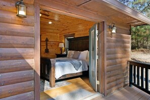 2 chambres, fer et planche à repasser, lit parapluie, Wi-Fi gratuit