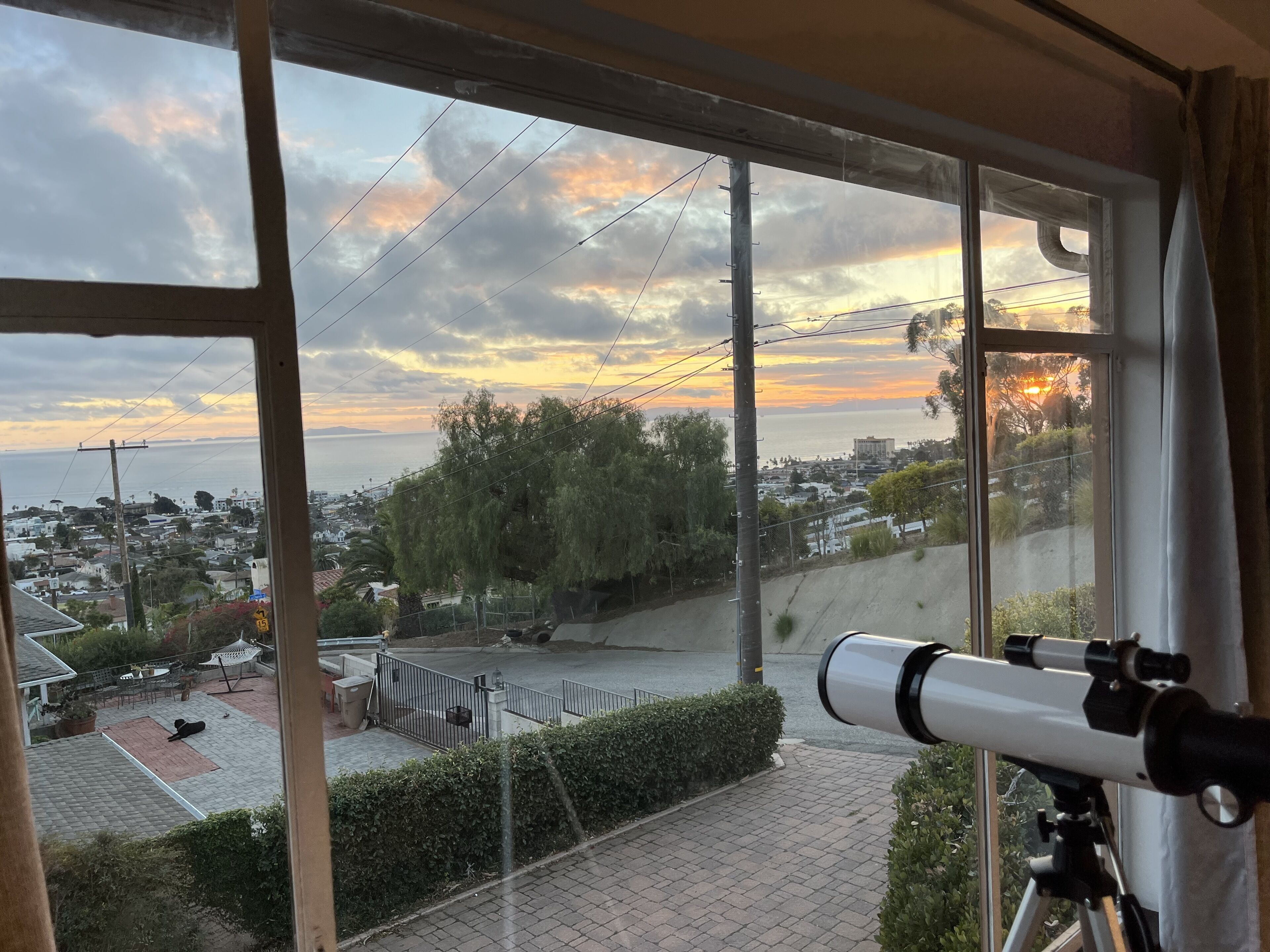Stunning Panoramic Views 10 minutes to Ventura Pier