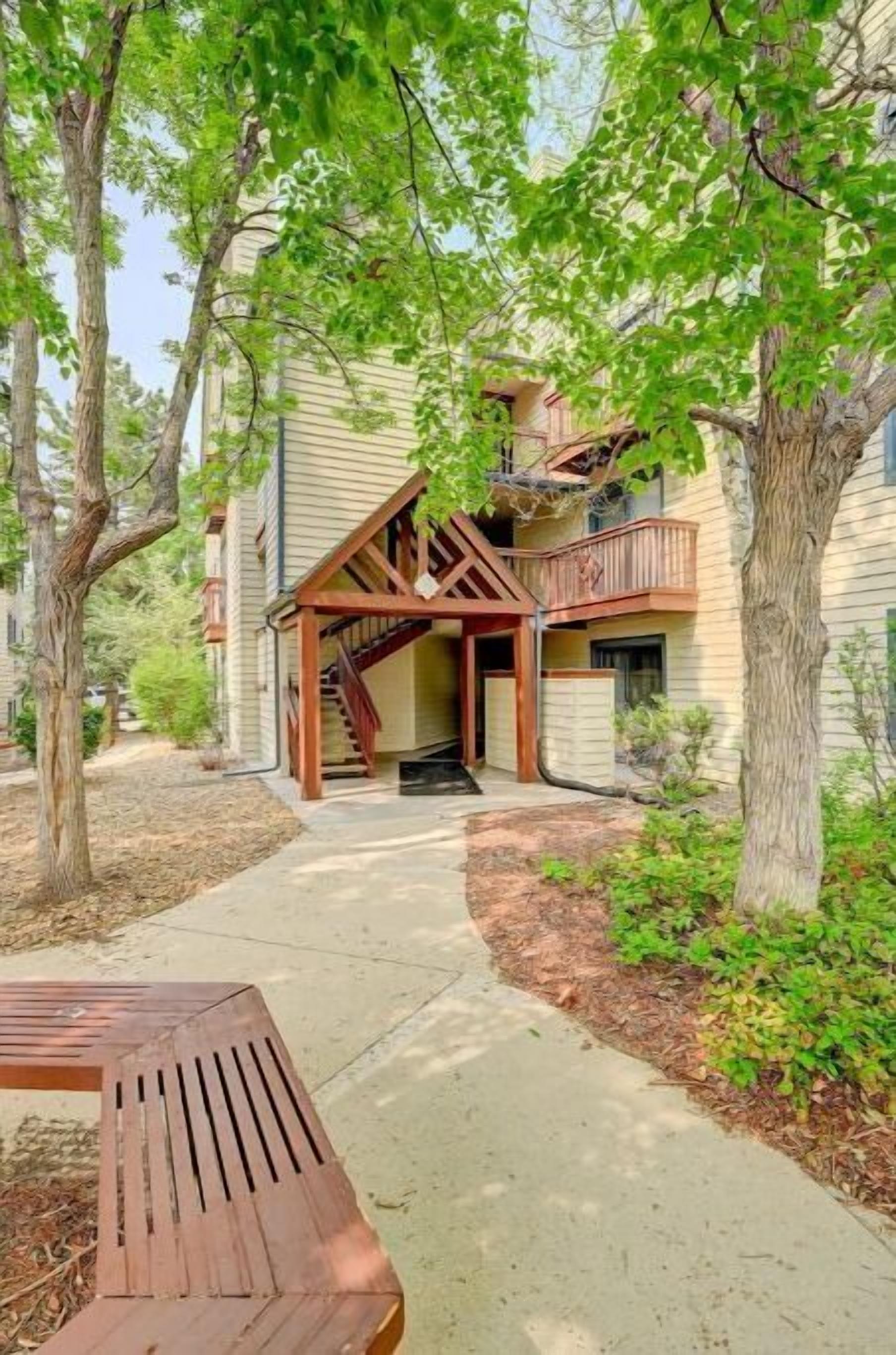 New year discount! Cozy DTC apartment