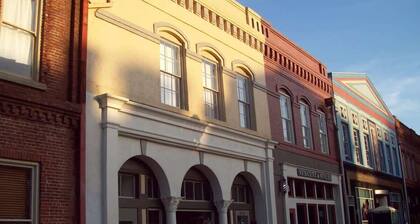 Large New Downtown Loft