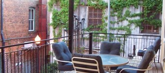 Large Historic Downtown Loft - Rear