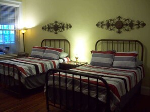 2 bedrooms