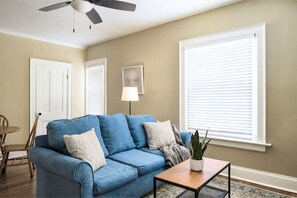 Living area - EXPLORE CO -Private upper unit and patio. Central. (Denver)