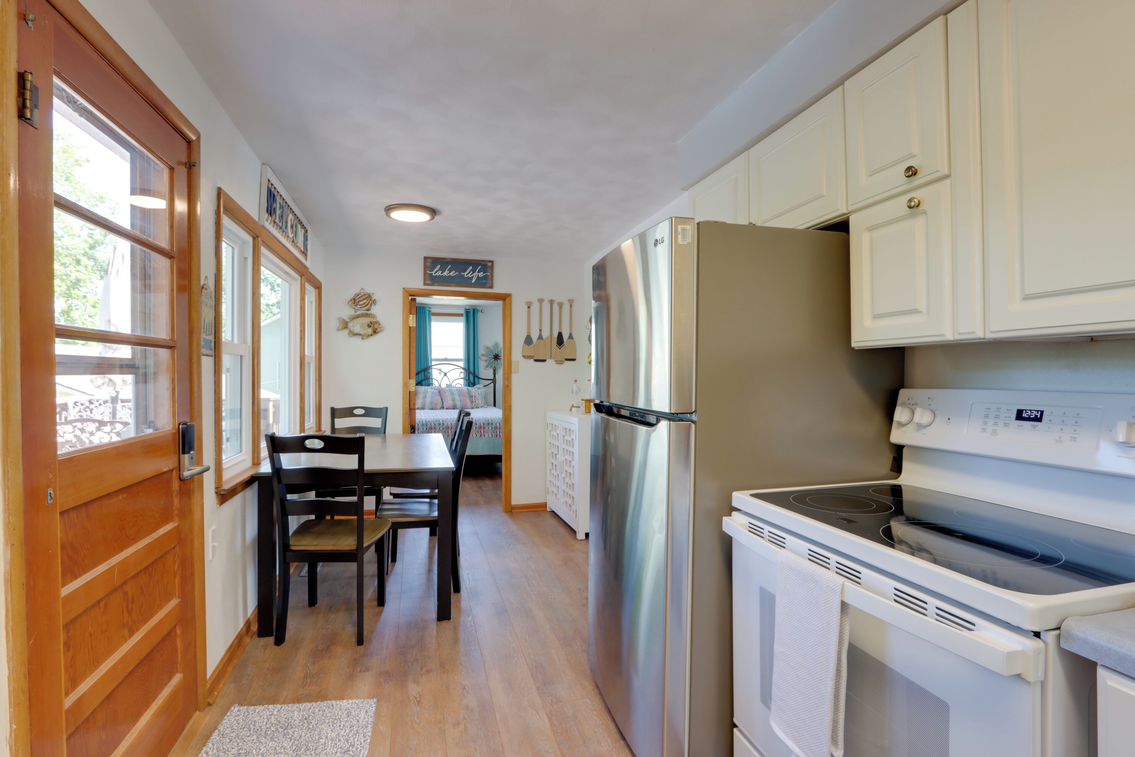 House (2 Bedrooms) | Interior