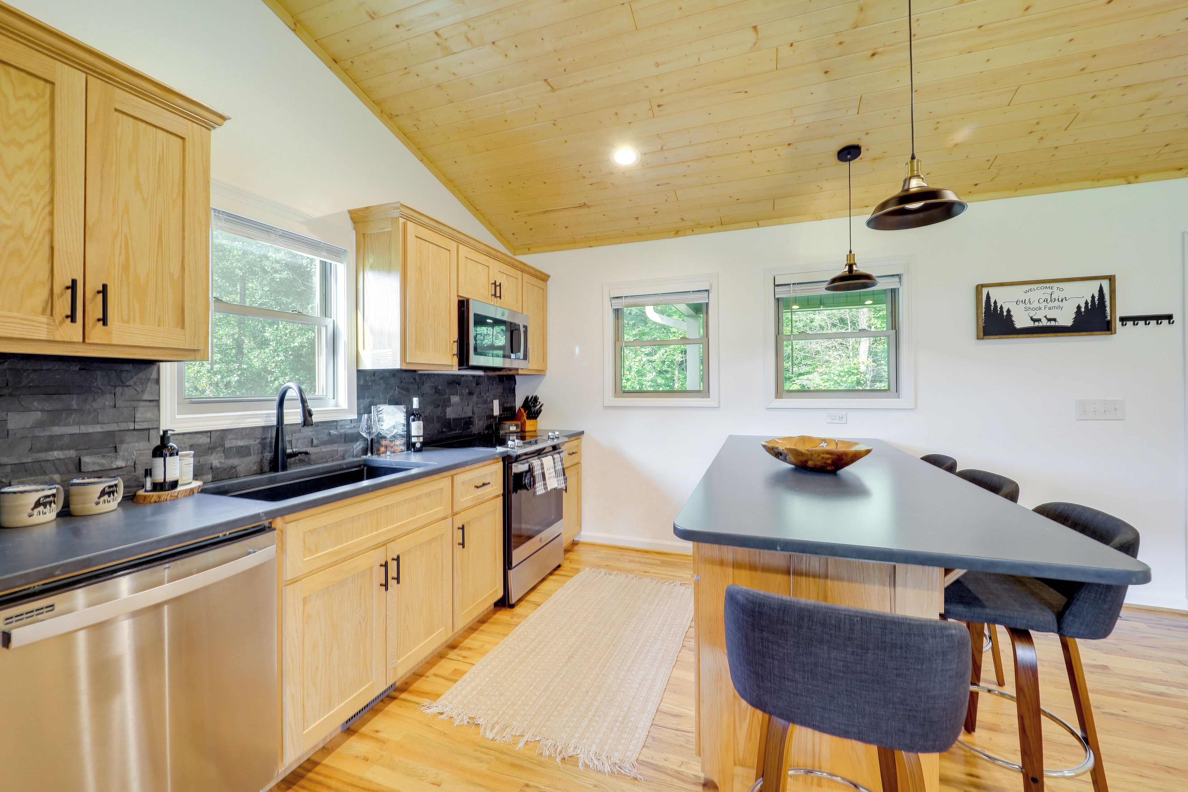 House (1 Bedroom) | Interior