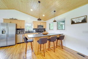House (1 Bedroom) | Interior - Peaceful Purlear Vacation Rental w/ Creek Access! (Purlear)