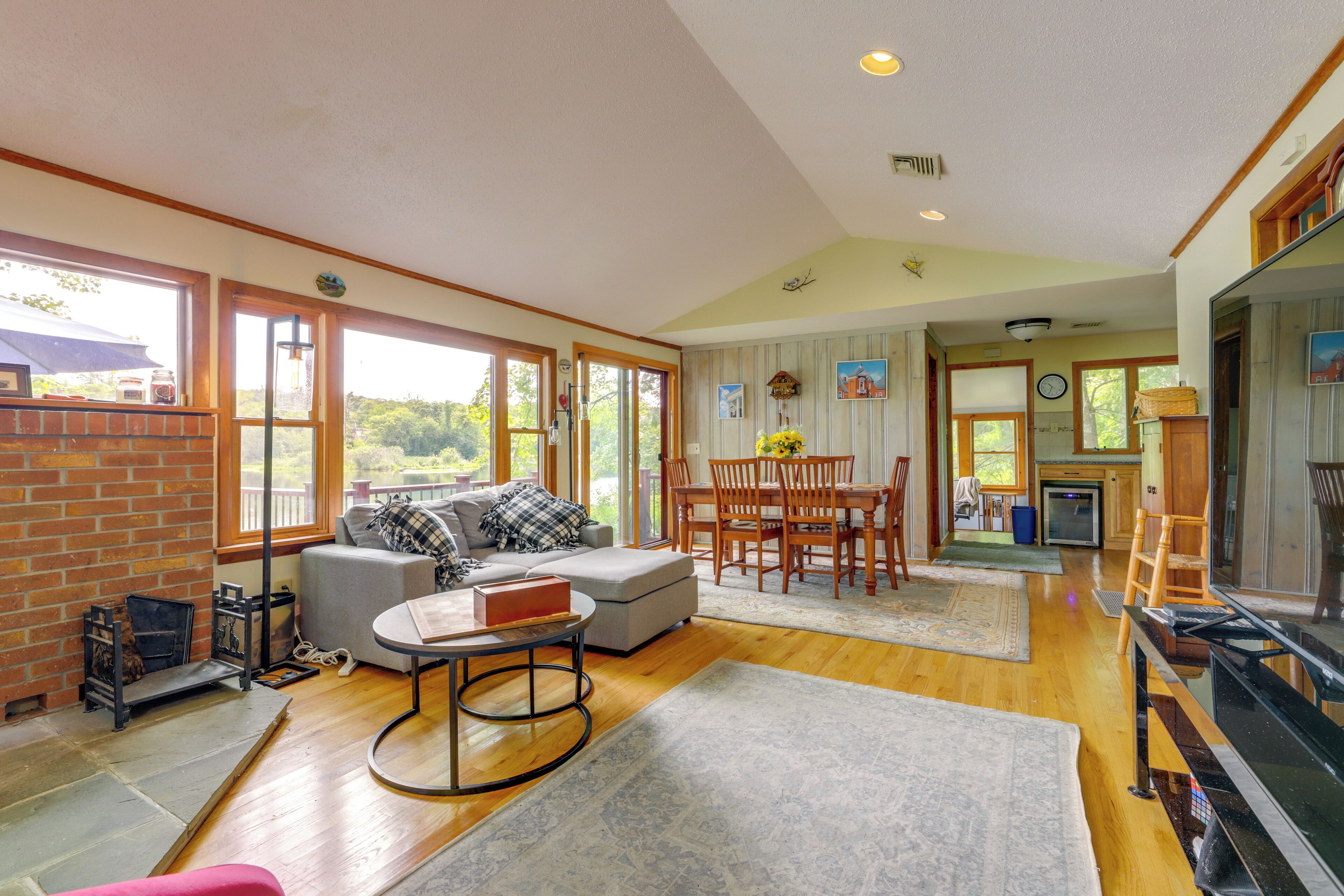 Cottage (2 Bedrooms) | Interior