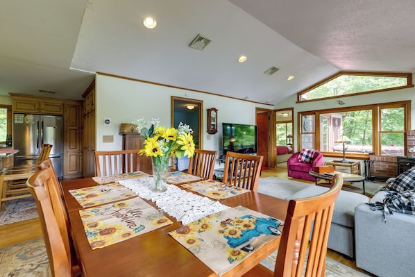 Cottage (2 Bedrooms) | Bahagian dalam